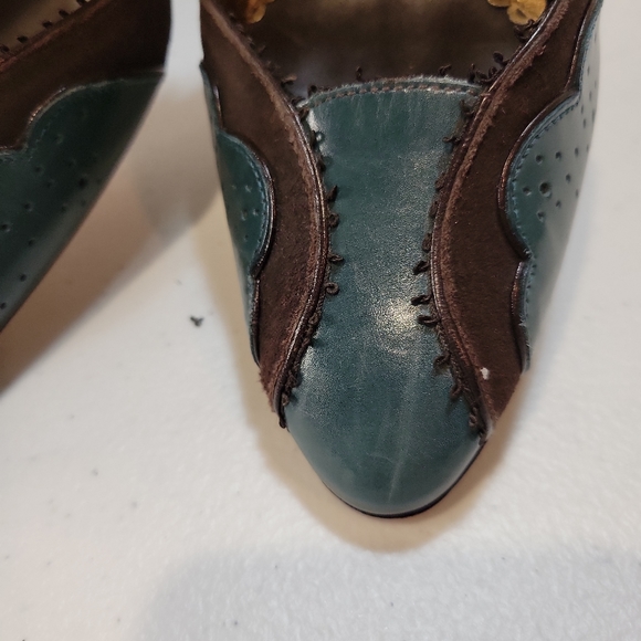 J Vincent Leather and Suede High Heels, Size 7M - Picture 9 of 9